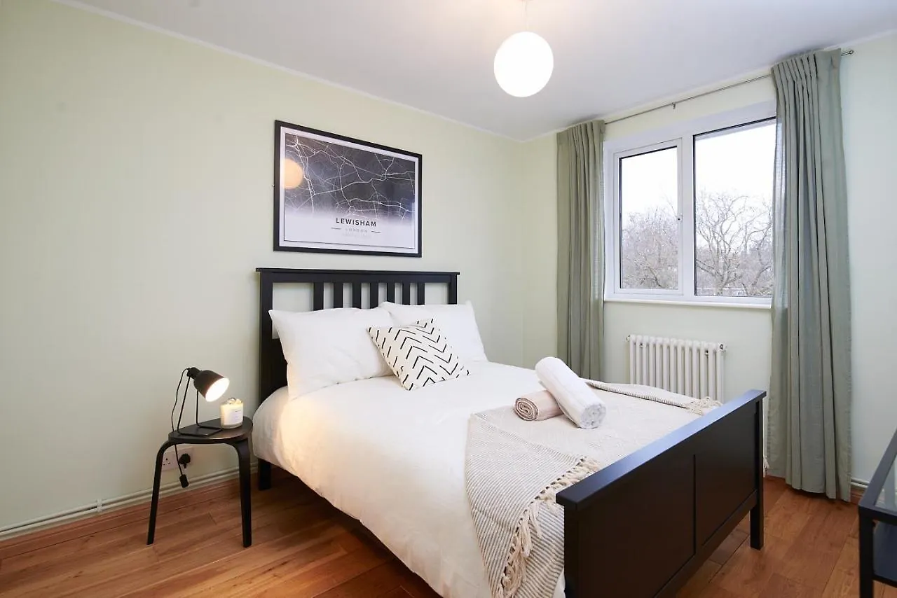 Ida Pod Places - Lewisham London United Kingdom